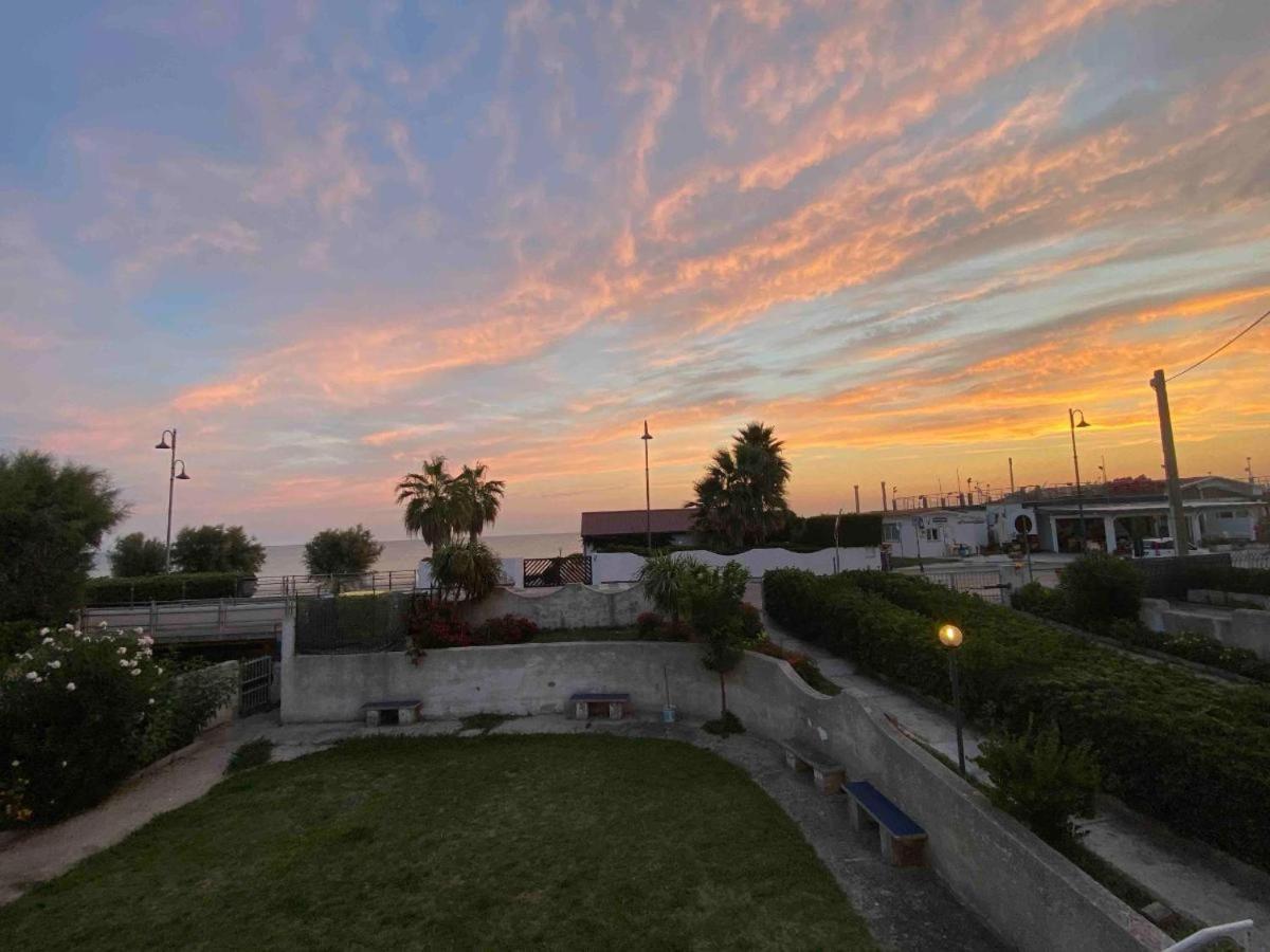 Casa A 20 Metri Dal Mare! Apartamento Fossacesia Exterior foto
